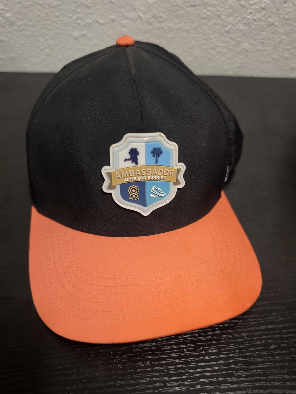 Alter Ego Running Men's Adjustable Breathable Baseball Cap, Black/Orange Solid